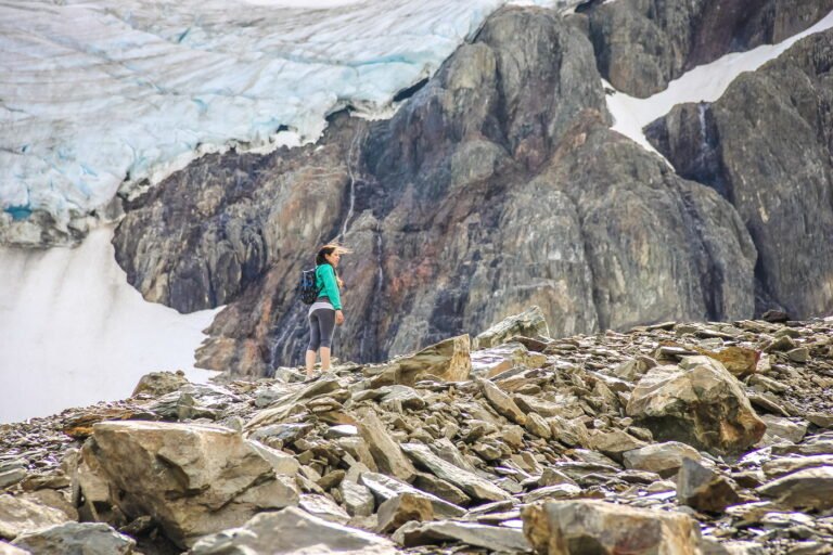 Trekking a Glaciar Vinciguerra