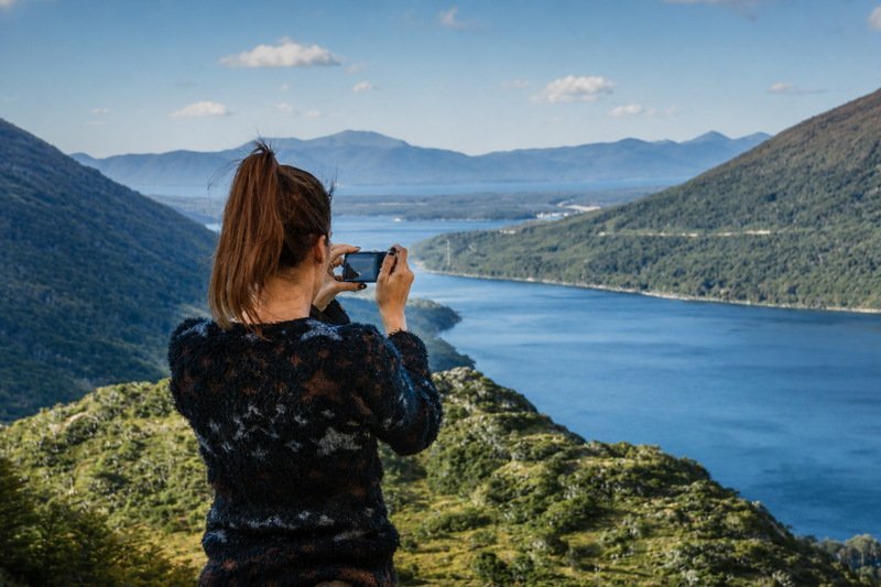 Vista de los lagos Escondido y Fagnano en Tierra del Fuego